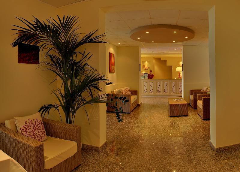 Hotel Corallo Isola Rossa Nội địa bức ảnh